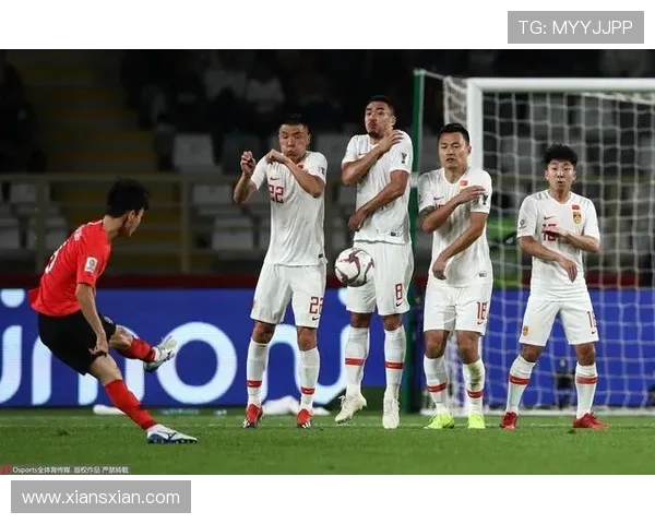 南京足球队与深圳足球队赛后复盘分析灵活性表现与战术调整